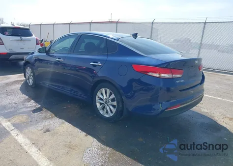 2018 Kia Optima Ex z USA, uszkodzony, nr VIN 5XXGU4L34JG192233